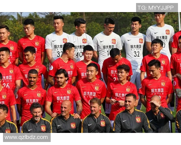 友谊赛精彩对决广州恒大迎战舍佩斯展现足球魅力与团队精神